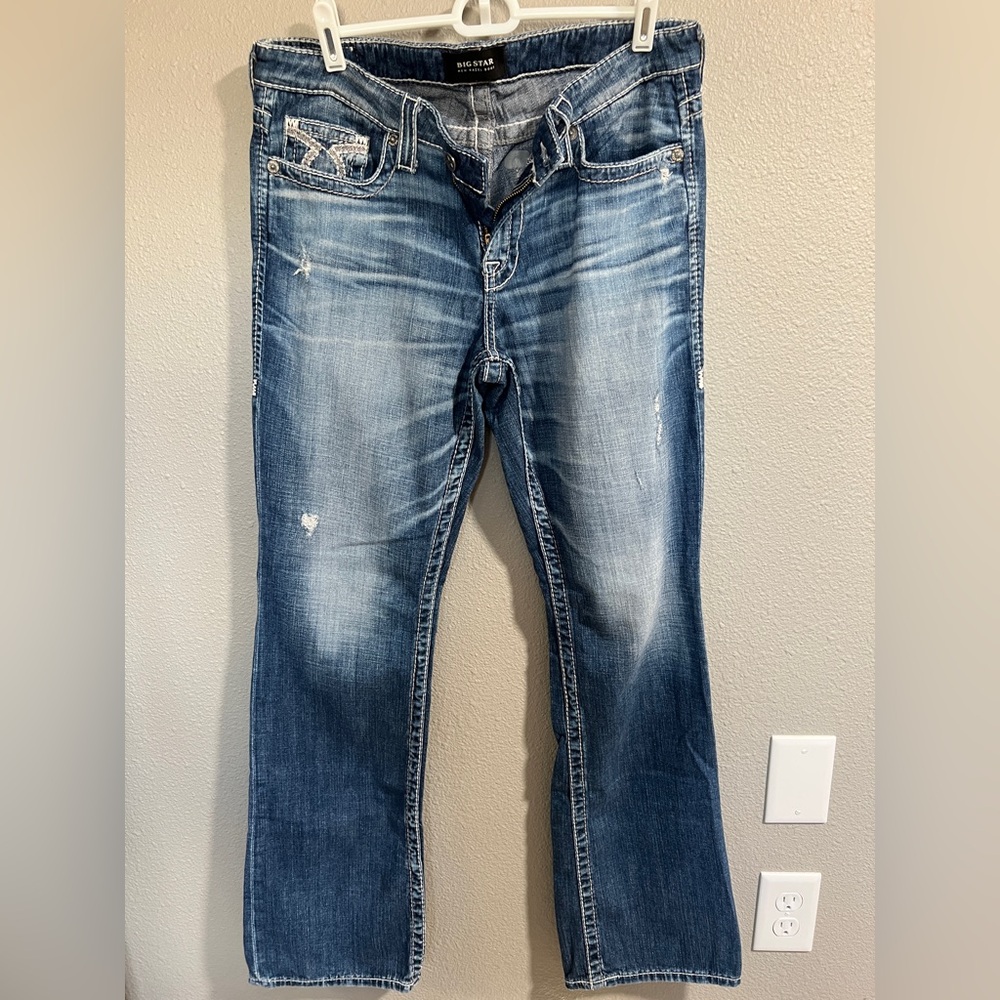 Big Star Women’s Faded Blue Straight-Leg Jeans